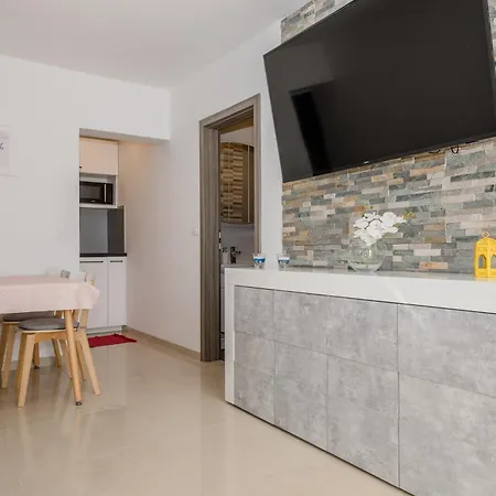Apartments Gael Apartment *