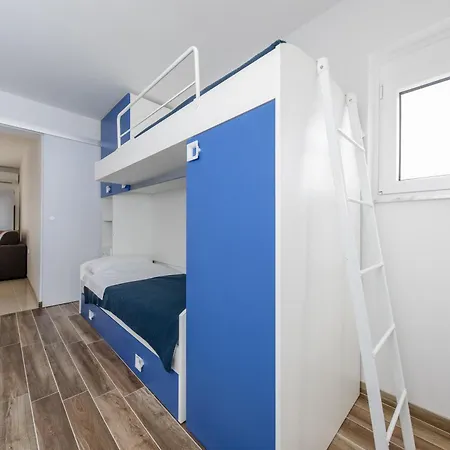 Apartment Apartments Gael