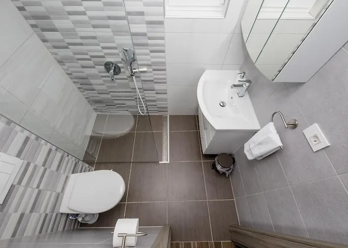 Apartments Gael Апартаменты Лопар